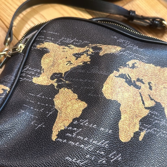 Globe Print Crossbody Purse - Picture 2 of 9